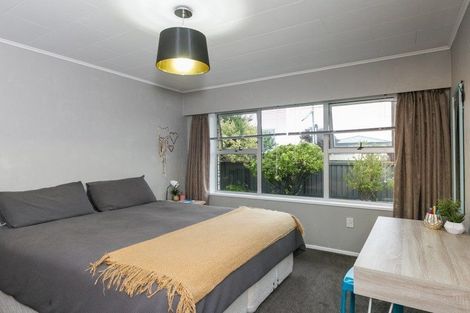 Photo of property in 38 Freyberg Avenue, Tamatea, Napier, 4112