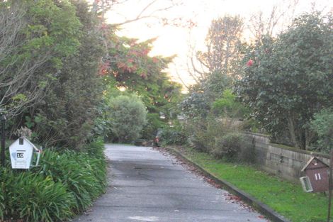 Photo of property in 11 Jill Place, Hillpark, Auckland, 2102
