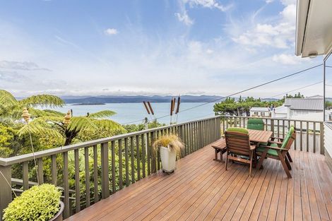 Photo of property in 25 Homebush Road, Khandallah, Wellington, 6035