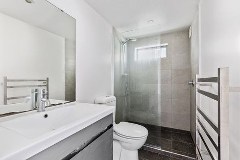 Photo of property in 217 Marine Parade, Seatoun, Wellington, 6022