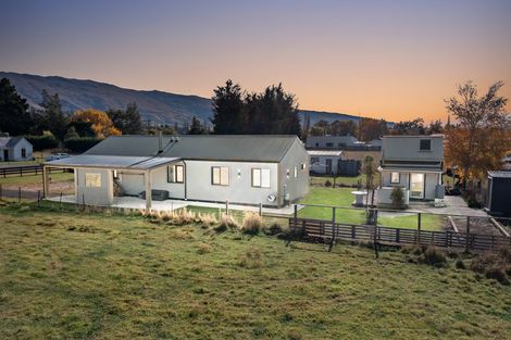 Photo of property in 4 Bank Avenue, Middlemarch, 9597
