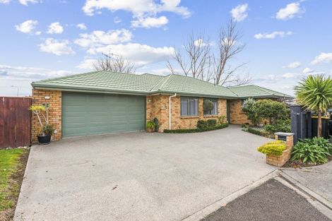 Photo of property in 17 Manhattan Court, Paraparaumu Beach, Paraparaumu, 5032