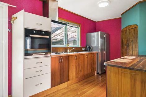 Photo of property in 54 Salford Street, Newlands, Wellington, 6037