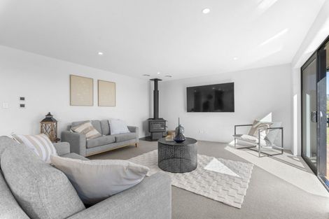 Photo of property in 188 Maude Road, Kaimiro, New Plymouth, 4371