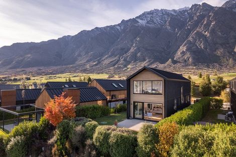 Photo of property in 25 Double Cone Road, Jacks Point, Queenstown, 9371