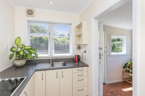 Photo of property in 5 Allen Road, Raumati Beach, Paraparaumu, 5032