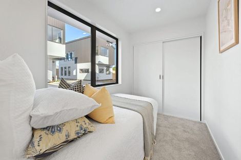 Photo of property in 315d Bucklands Beach Road, Bucklands Beach, Auckland, 2012