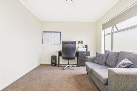 Photo of property in 215u3 Massey Street, Frankton, Hamilton, 3204