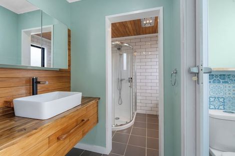 Photo of property in 43 Michael Road, Paraparaumu Beach, Paraparaumu, 5032