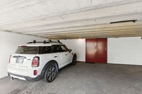 Photo of property in 80d London Street, Dunedin Central, Dunedin, 9016