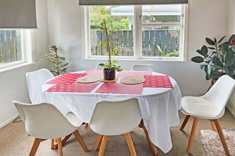 Photo of property in 54 Parkway, Wainuiomata, Lower Hutt, 5014