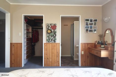 Photo of property in 15 Milsom Place, Te Puke, 3119