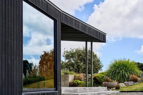 Photo of property in 94 Paetawa Road, Peka Peka, Waikanae, 5391