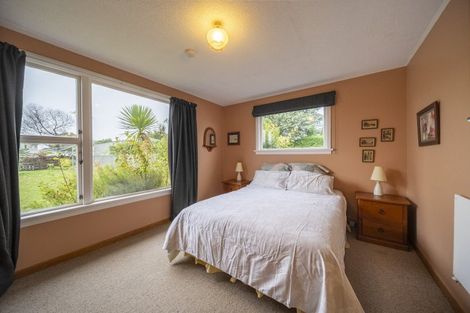 Photo of property in 16 Bligh Street, Te Anau, 9600
