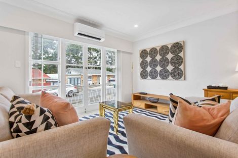 Photo of property in 3/142a Great South Road, Manurewa, Auckland, 2102