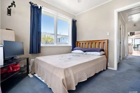 Photo of property in 6 Dreadon Road, Manurewa, Auckland, 2102