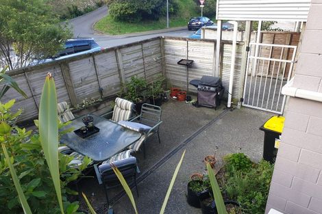 Photo of property in 126u7 Redwood Avenue, Tawa, Wellington, 5028