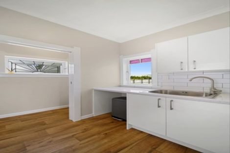 Photo of property in 121g George Street, Tuakau, 2121