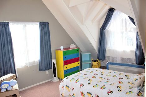 Photo of property in 61 West Hoe Heights, Orewa, 0931