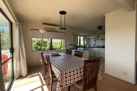 Photo of property in 2/5 Pelican Lane, Unsworth Heights, Auckland, 0632