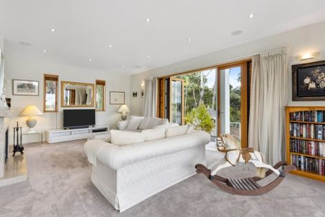 Photo of property in 15 Rahui Road, Greenhithe, Auckland, 0632