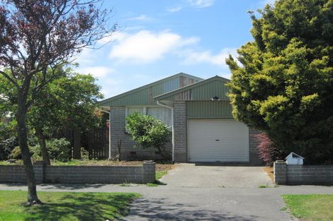 Photo of property in 35 Rydal Street, Hoon Hay, Christchurch, 8025