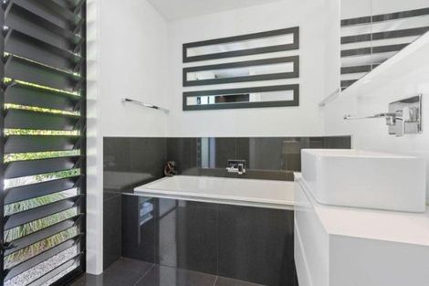 Photo of property in 14 Brooklands Road, Brooklands, New Plymouth, 4310