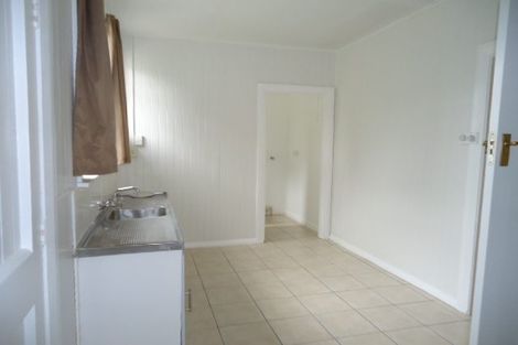 Photo of property in 106a Randwick Road, Moera, Lower Hutt, 5010