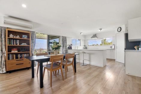 Photo of property in 1/3 Hall Road, Glenfield, Auckland, 0629