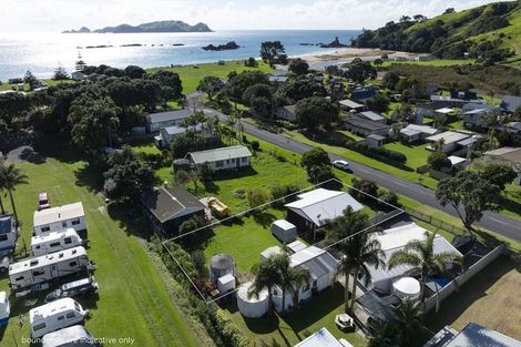 Photo of property in 39 Tauranga Bay Beach Road, Kaeo, 0478