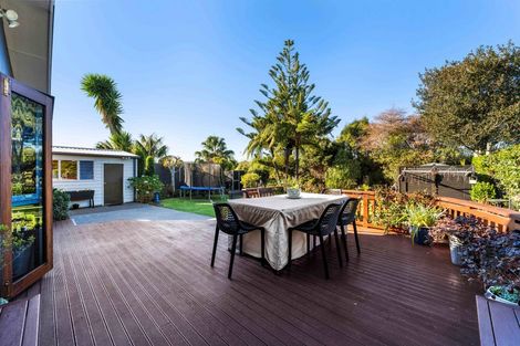 Photo of property in 20 Patterson Road, Hurworth, New Plymouth, 4371