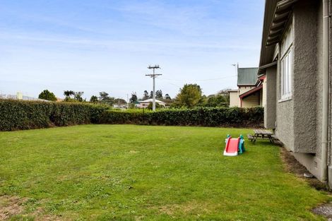 Photo of property in 30 Cloten Road, Stratford, 4332