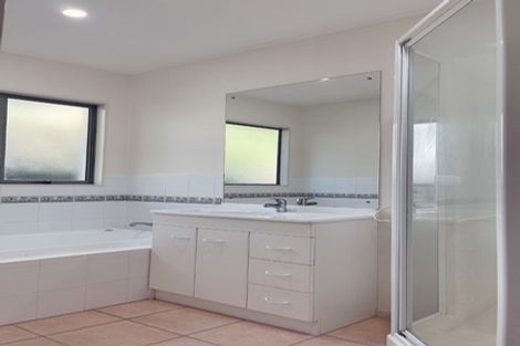 Photo of property in 3 Inagh Close, Dannemora, Auckland, 2016