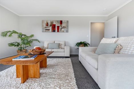 Photo of property in 32 Costello Drive, Ngatea, 3503