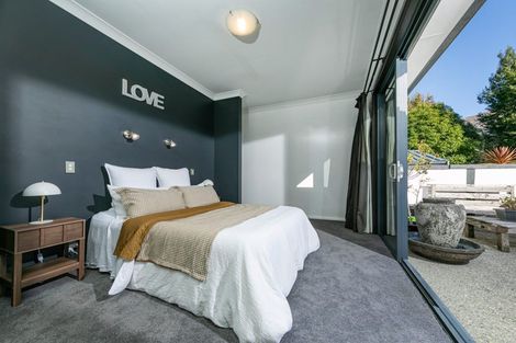 Photo of property in 6 Ryalls Way, Lake Hawea, Wanaka, 9382