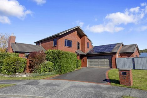 Photo of property in 17 Garrett Place, Riverstone Terraces, Upper Hutt, 5018