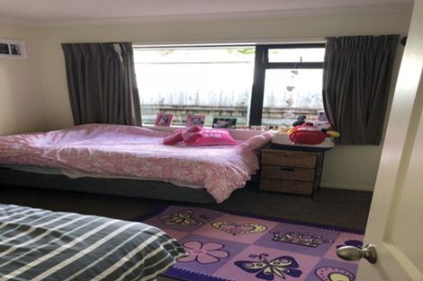 Photo of property in 12a Max Short Drive, Pukekohe, 2120