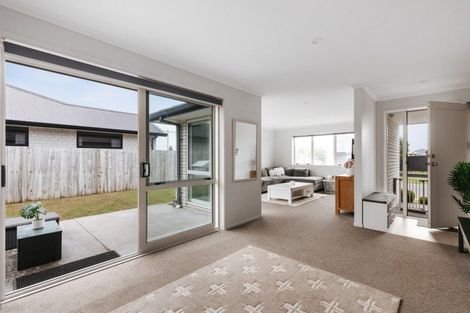 Photo of property in 44 Te Wharo Drive, Papamoa, 3118