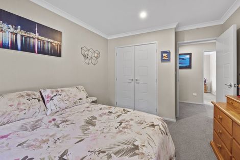 Photo of property in 5 Becklands Place, Inglewood, 4330