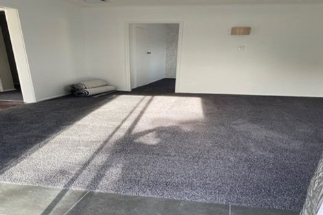 Photo of property in 2/5 Oregon Drive, Maoribank, Upper Hutt, 5018