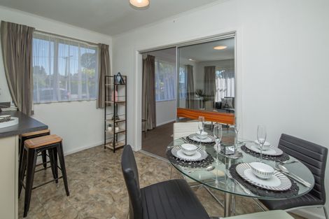 Photo of property in 19 Sturrocks Road, Redwood, Christchurch, 8051