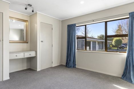 Photo of property in 7 Kathleen Place, Rainbow Point, Taupo, 3330