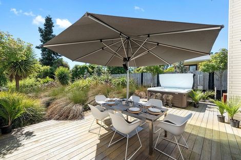 Photo of property in 58u1 Herbert Road, Queenwood, Hamilton, 3210