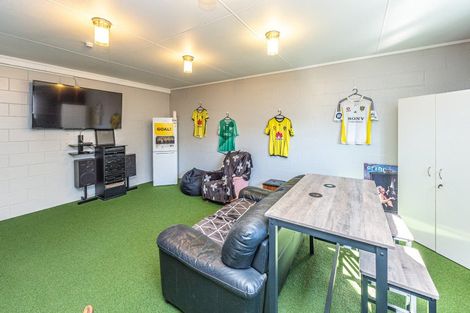 Photo of property in 23 Aiken Road, Saint Johns Hill, Whanganui, 4501