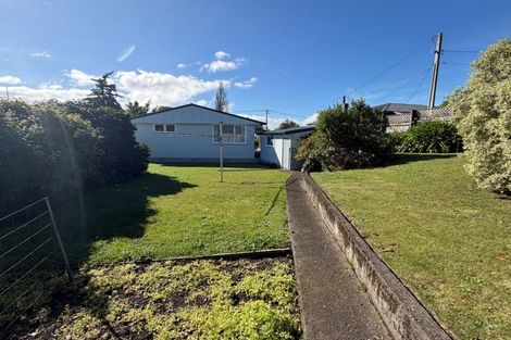 Photo of property in 9 Chamberlain Street, Dannevirke, 4930