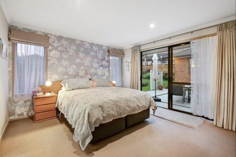 Photo of property in 49 Chesterfield Way, Orewa, 0931