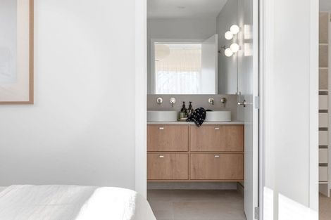 Photo of property in 3 Mcleod Mews, Rototuna, Hamilton, 3210