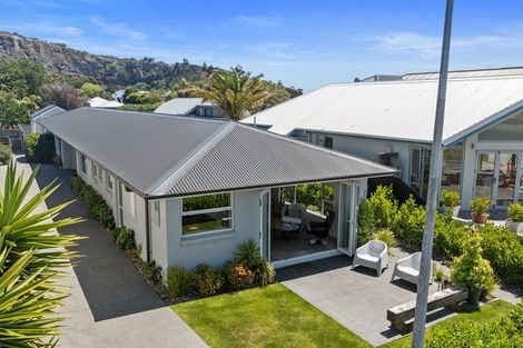 Photo of property in 1/47 Beachville Road, Redcliffs, Christchurch, 8081