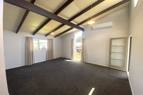 Photo of property in 11b Brierley Place, Marfell, New Plymouth, 4310