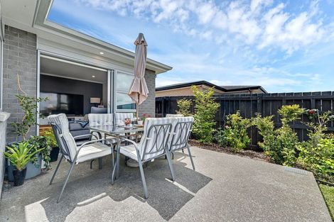Photo of property in 25 Kare Ariki Place, Pukekohe, 2120